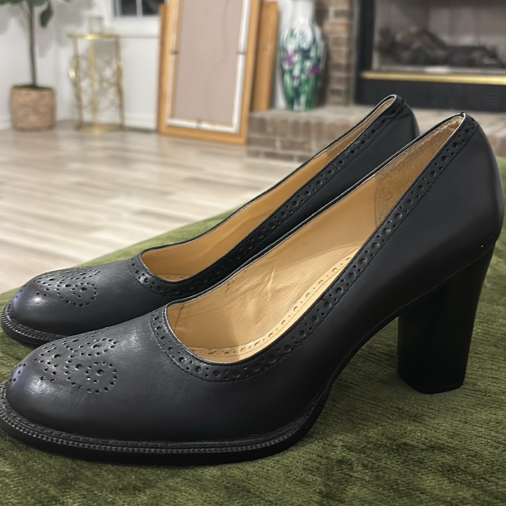 Antonio Melani Black Round Toe Leather Pump Y2K Women's Shoes Size 10